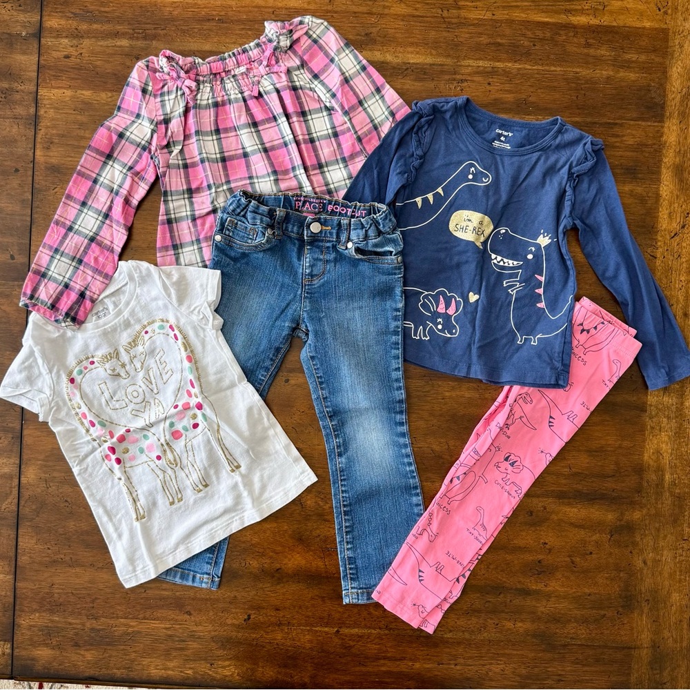 Carter's Set with 2 Outfits Size 4 GUC